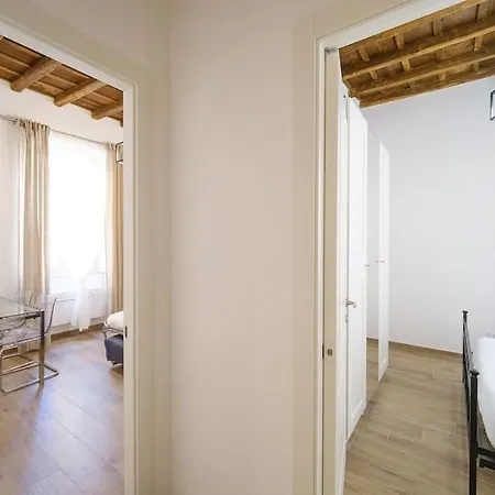 Vatican Borgo Pio I Apartment Rome