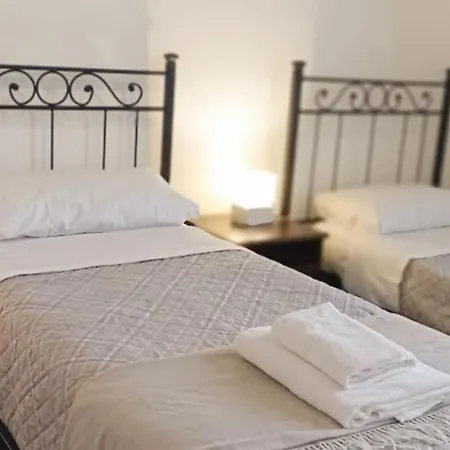 Vatican Borgo Pio I Apartment
